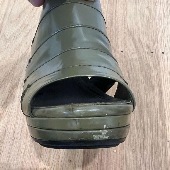 Tod’s Green Patent Leather Heels size 7.5 - Picture 5 of 9